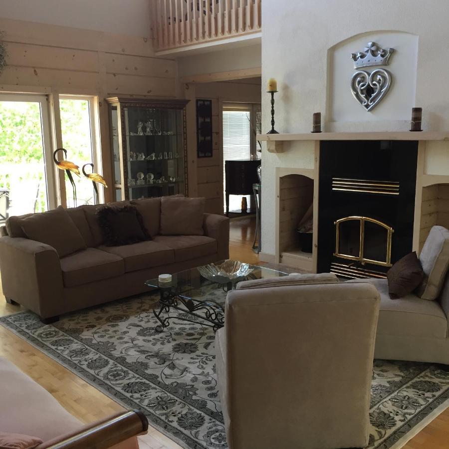 The Luckenbooth Bed & Breakfast Saint Anns Екстериор снимка
