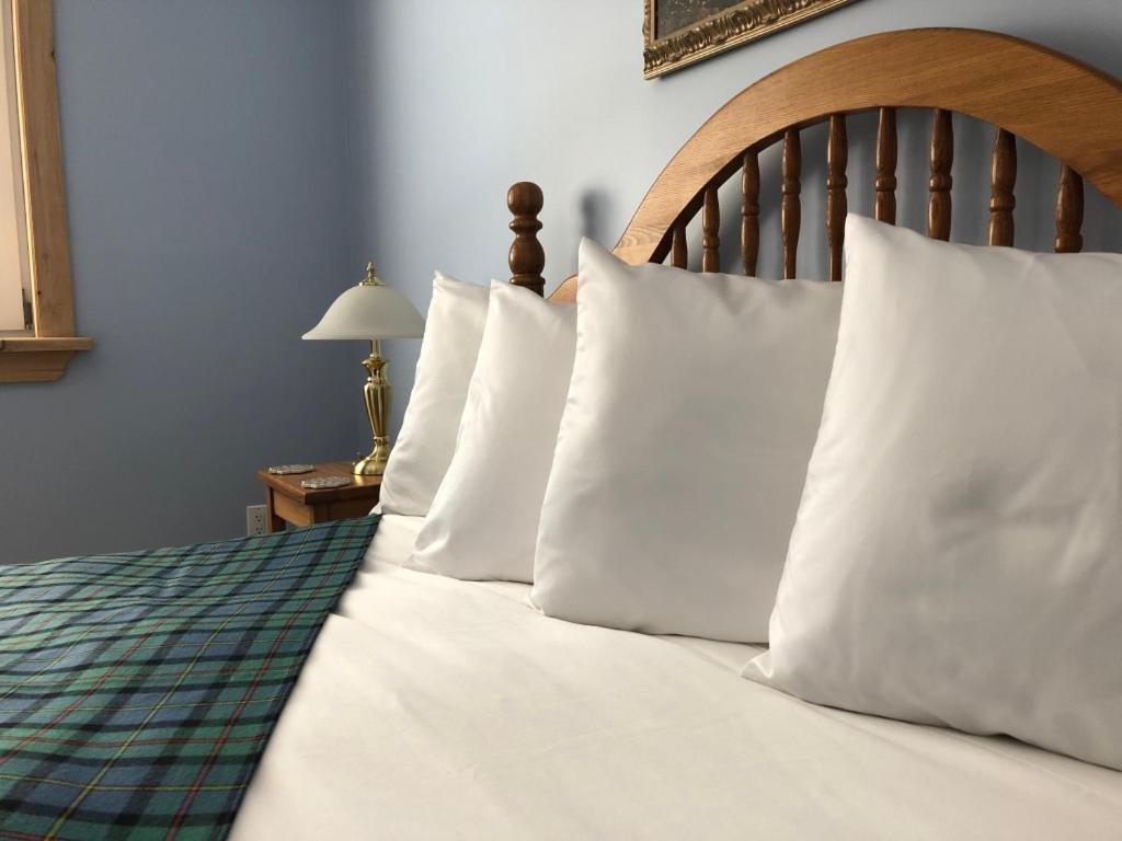 The Luckenbooth Bed & Breakfast Saint Anns Екстериор снимка